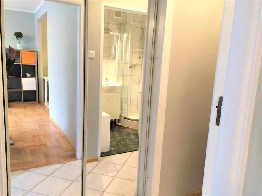57 Lobzowska Bright Apartment クラクフ エクステリア 写真